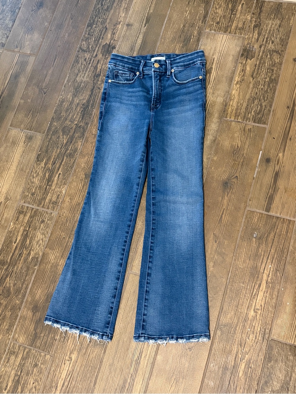 Good American crop lick jeans